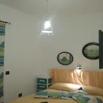 Dal Pozzo לינה וארוחת בוקר 3*