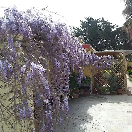 Dal Pozzo Oda ve Kahvaltı Sorso